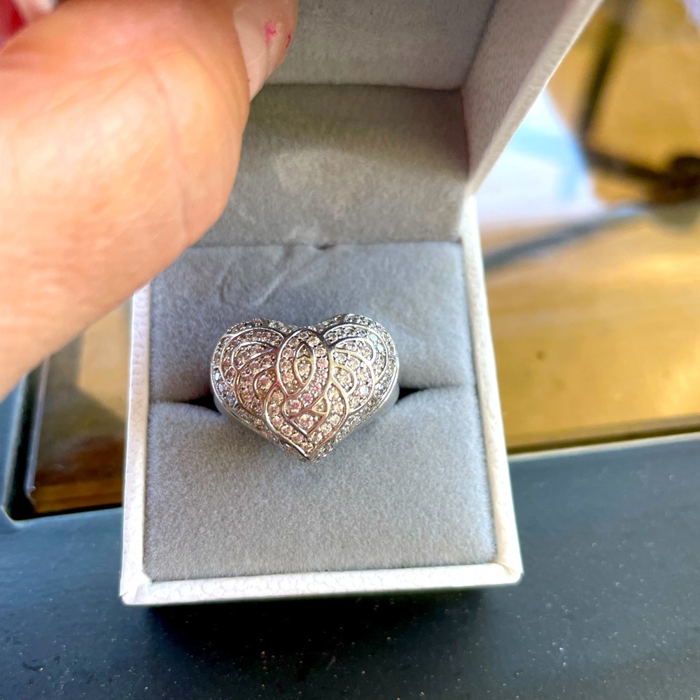 Big Puffy Heart CZ Sterling Silver ring size 7